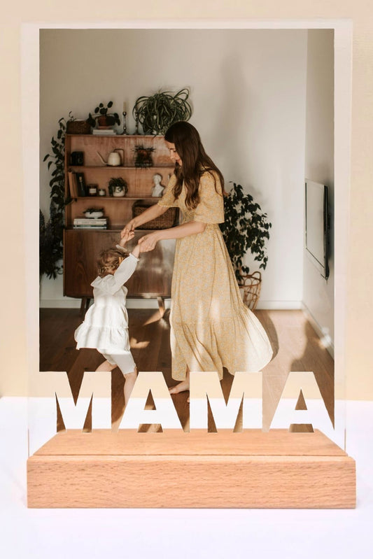 Statuetka plexi- Dla Mamy personalizowana #002